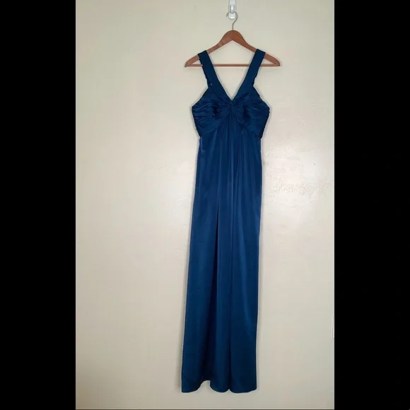 BCBGMaxAzria Dresses Bcbgmaxazria Floor Length Evening Gown